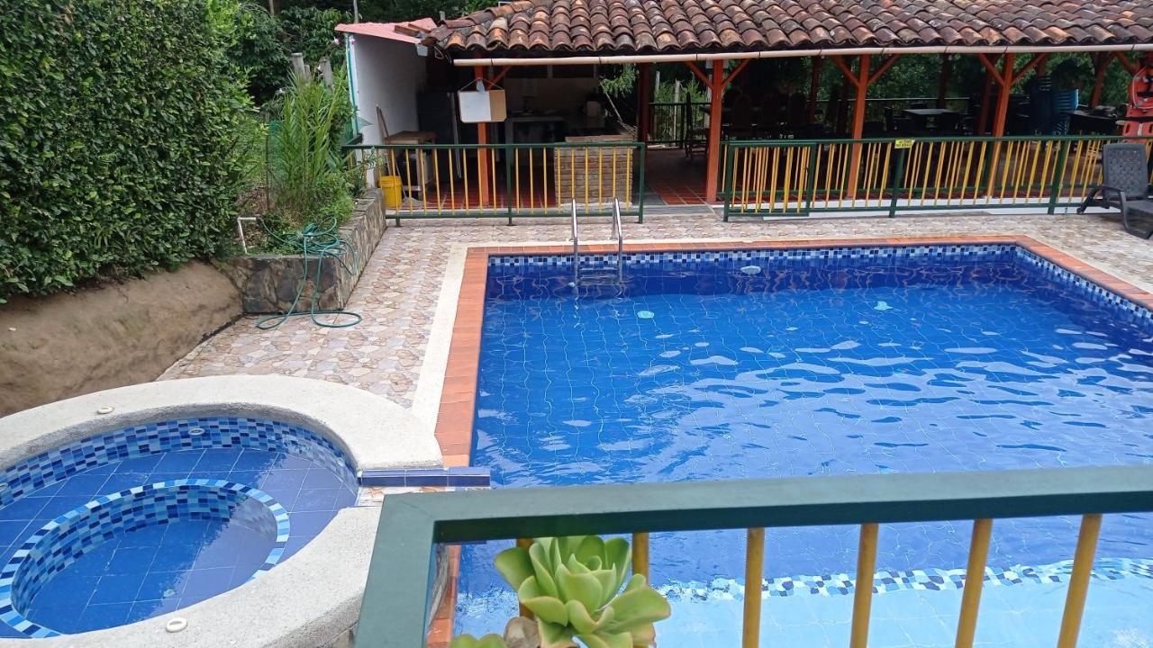 Finca Hotel Villa Mariana Монтенегро Екстер'єр фото