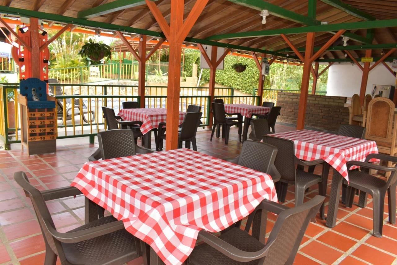 Finca Hotel Villa Mariana Монтенегро Екстер'єр фото